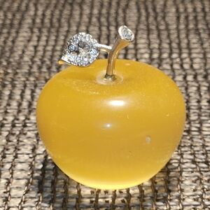 Yellow Cat EYE Apple Carving